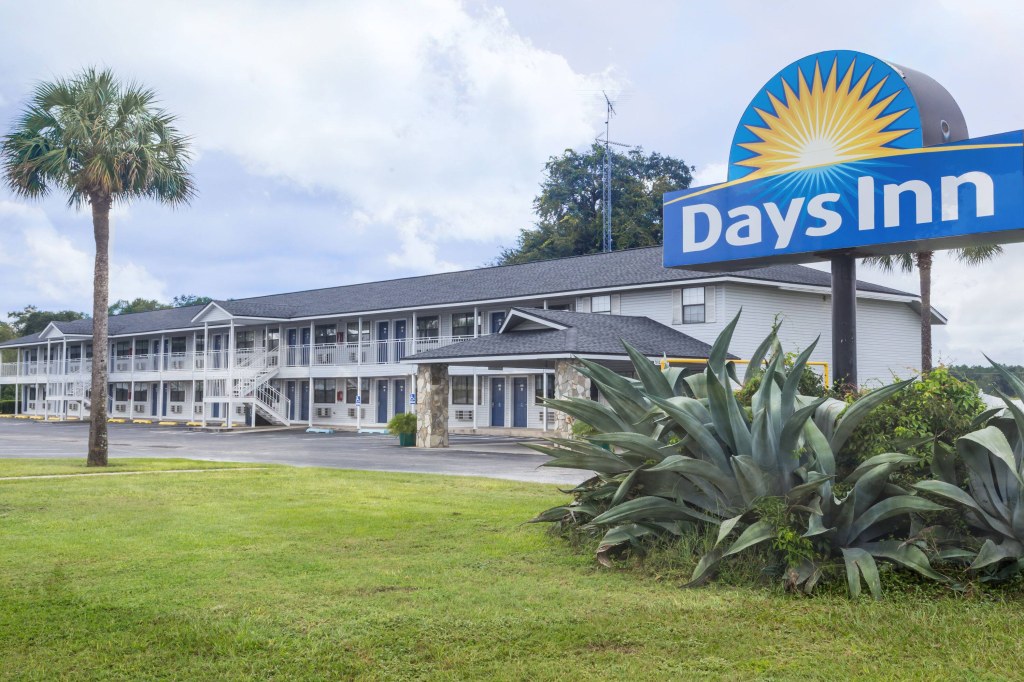 Picture of: Days Inn by Wyndham Madison  Madison, FL Hotels