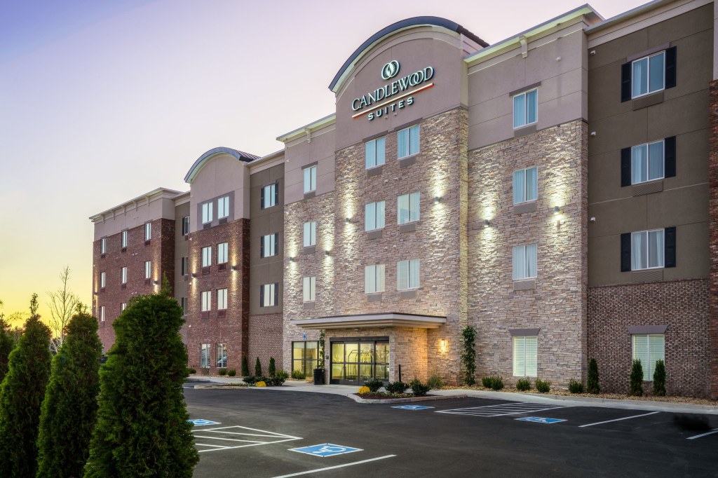 Picture of: Dog Friendly Hotels On I- South Of Nashville, TN  Candlewood