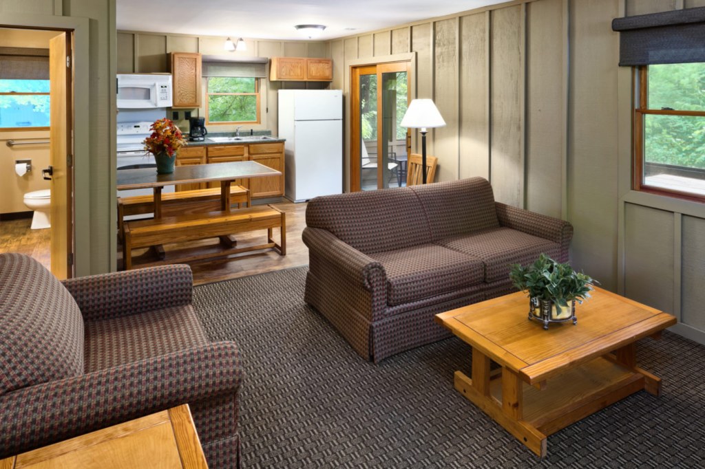 Picture of: Family Cabins  Hueston Woods Lodge